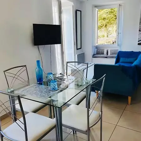 Vue Port & Chateau Lumineux-wifi Daire