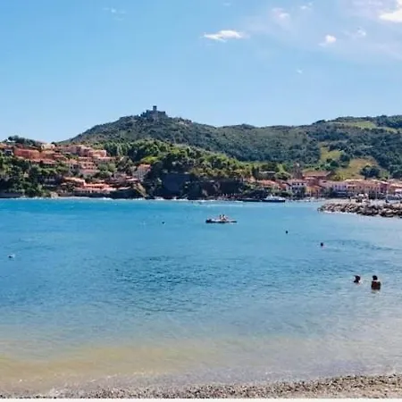 Vue Port & Chateau Lumineux-wifi *